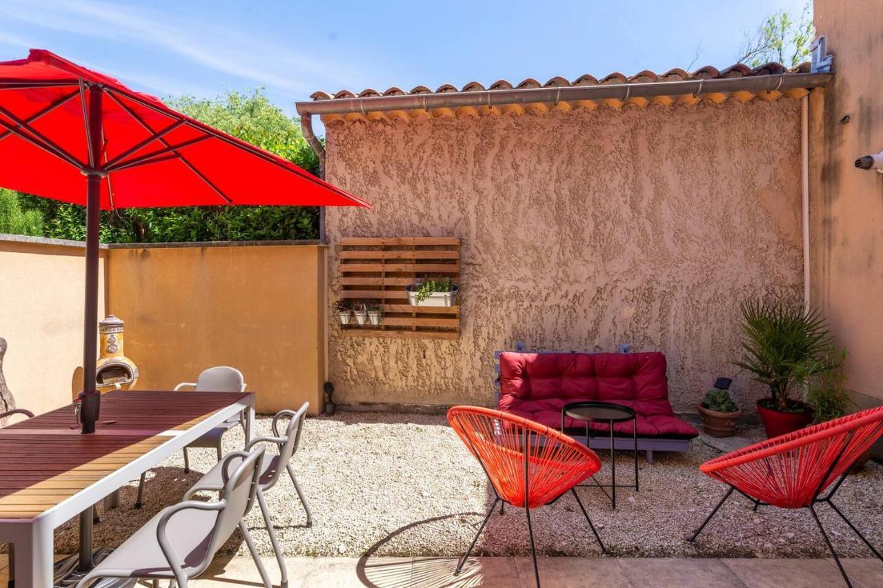 Maison De Village Facon Loft, Avec Cour Et Airco, Dans Le Centre Historique Holiday home